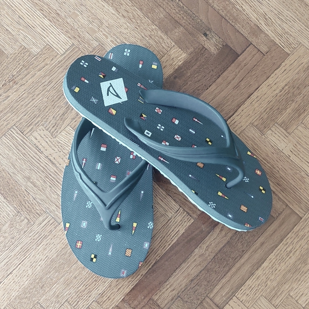 Nwob men's  Sperry gray rubber flip flops